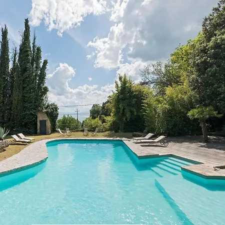 Poloturisticoumbria Castello Trasimeno فيلة *